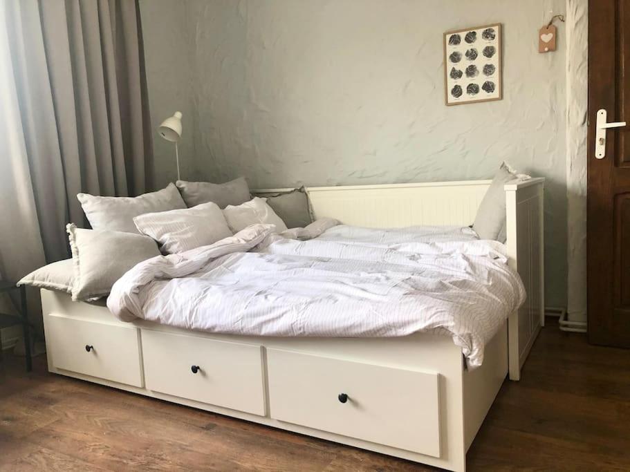 Apartament Plaza Zachodnia - 400 M Do Morza Kolobrzeg Ngoại thất bức ảnh