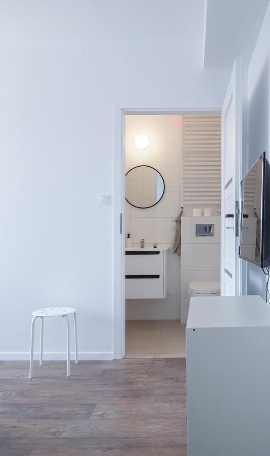 Apartament Plaza Zachodnia - 400 M Do Morza Kolobrzeg Ngoại thất bức ảnh
